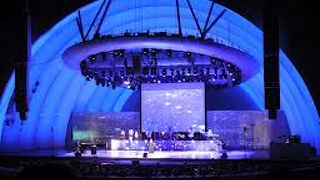 夏の野外音楽ホール