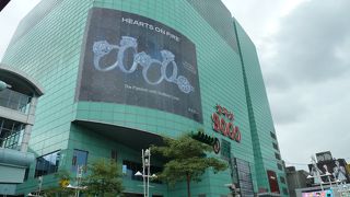 高級感ただよう台湾らしくないデパート