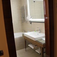 綺麗にされてます。シャワーの水圧も十分です。