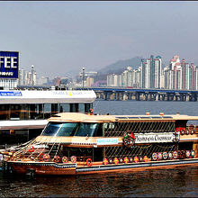 漢江の広さが判ると思います。