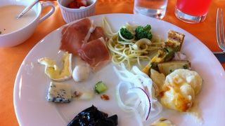 ランチブッフェ