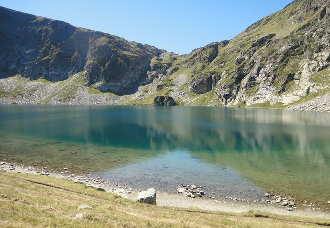 美しい山歩きと、七つの湖