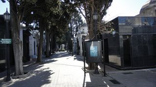 レコレータ墓地