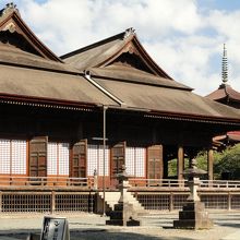 おとなりの法華経寺