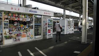 北西に駿府城跡