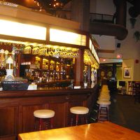 PIER 73 レストラン