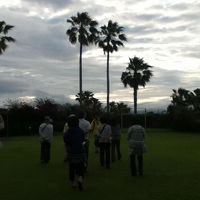 ホテルに庭は本当に広いです