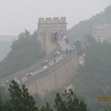 急な上り坂です。