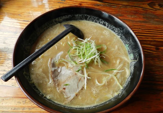 「赤みそラーメン」がウマい！