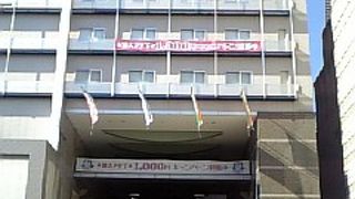 家族連れやカップルも大勢。一日居ないと、もったいない施設