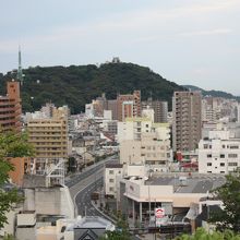 眺望。松山城が望める。