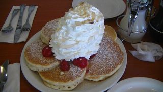 夕方行ったらすいてますよ♪