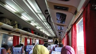 座席は快適でした。