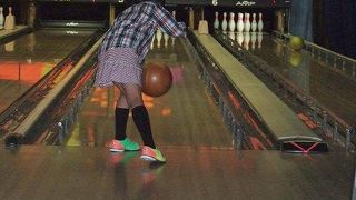 アメリカ軍キャンプのボーリング場に行きました