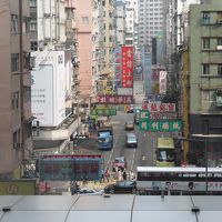 ショッピングモールとの連絡通路からの風景