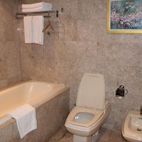 セカンドベットルームのバス＆トイレ