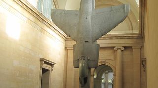 英国生まれの美術品が見れます。