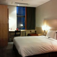 スタンダードダブルルーム。