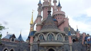 やっぱりディズニーランドは楽しい！