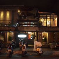 ホテル近くの台湾的おしゃれごはん処？と思われたお店です・・・