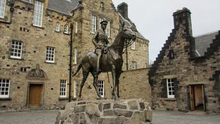 風の城エジンバラ城