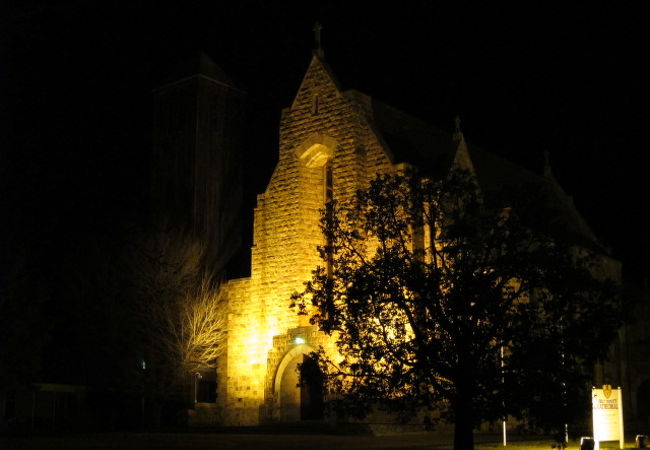 ホーリー トリニティ教会 (ワンガラッタ)