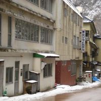 道路側からの外観