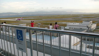 空港から無料シャトルバス