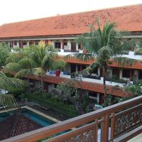 ベランダからのプール