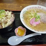 あっさり牛骨ラーメンはお試しの価値あり