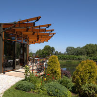 優雅な景色を見ながらの食事やお茶は最高です