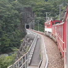 アプト区間を車窓から楽しみましょう！