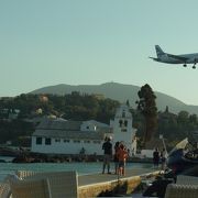 絶景ポイントで飛行機観察