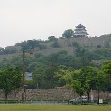 丸亀城