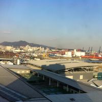 部屋からの眺め（釜山駅）