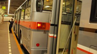 不思議な感覚のバスです