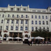 ブダペストに行ったらやはりここは外せない。エリザベートお気に入りのカフェ