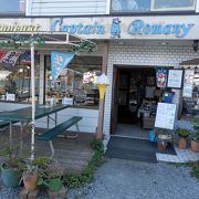 男性には少し甘いですが、ソフトクリームが御勧めな湖畔の御店です！