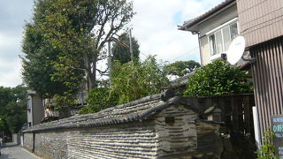 まちかど賞の築地塀