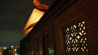 圧倒的な存在感の中華会館