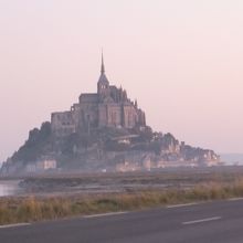 暁のモンサンミッシェル