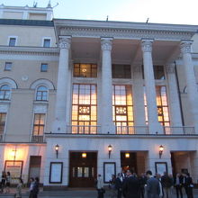 実際に公演を見た新館