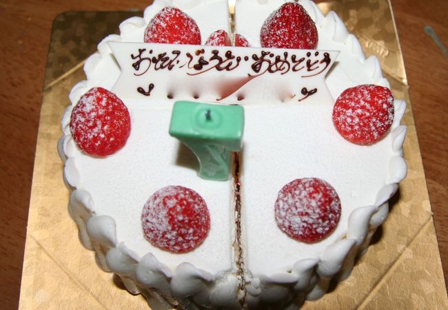 新宿で有名なお店の２号店（横浜店）！パティスリーラヴィドゥース