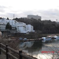 恵那峡谷から見える