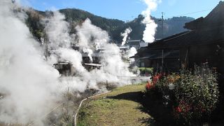 町中のいたる所から湯煙！　ガイドブックには載っていない温泉