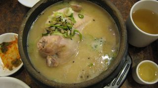 行列に並んで食べました