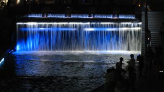 若者が集まるスポット