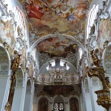 天井画も絶景ポイント★