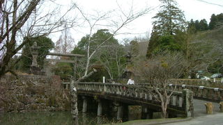 相良護国神社は、人吉城の殿様の屋敷があったところ