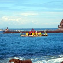 グラスボトムボート